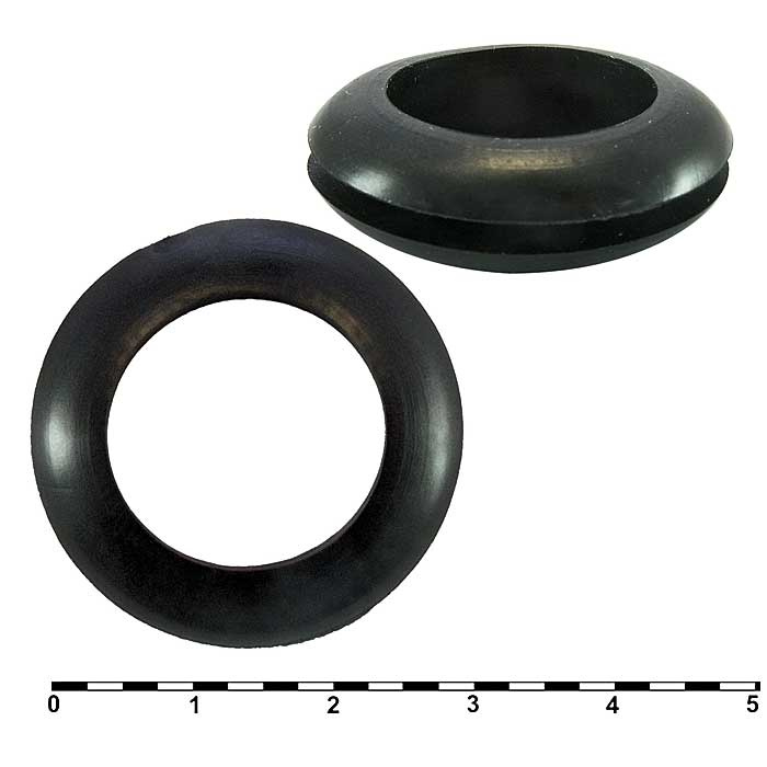 Втулка проходная RUICHI 20х28х22х9х2, резина EPDM фото 1